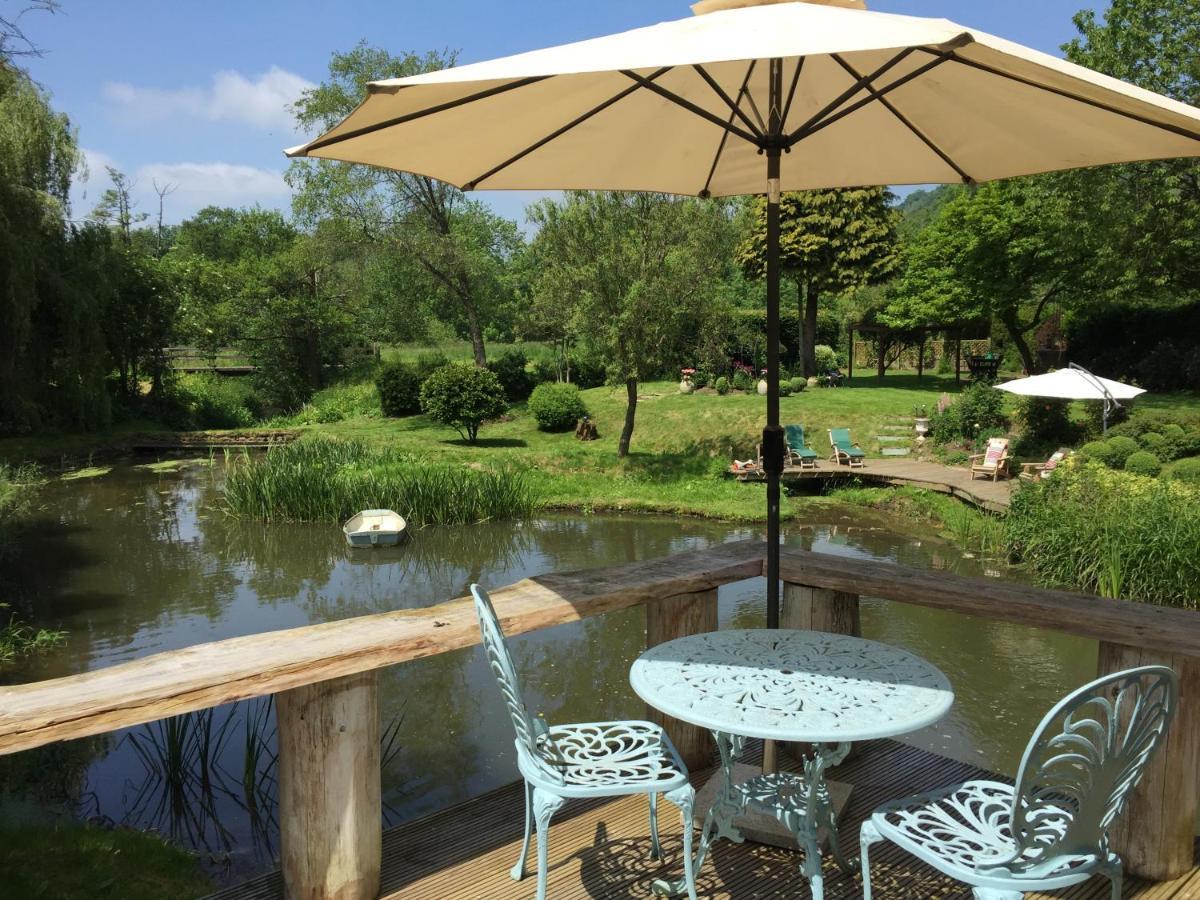 Castle Mill Bed And Breakfast Dorking Exteriör bild